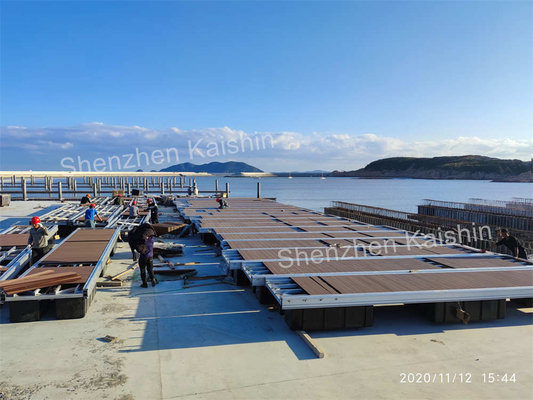 Cầu phao nhôm Marina với Cọc buộc bằng thép không gỉ 316 cho phao nổi trên biển
