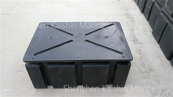 Động cơ nổi LLDPE màu đen thân thiện với môi trường Pontoon nổi Tàu du thuyền Bến tàu biển