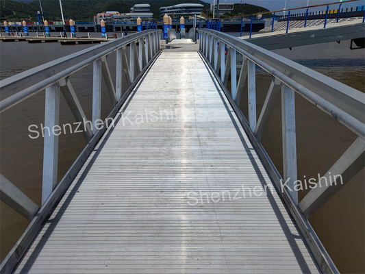 Đường băng nhôm biển với sức tải 400kg và đường sắt 1.1m